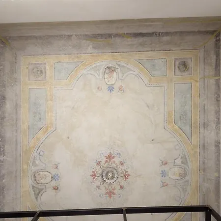 Lejlighed Two-bedroom Close To Mercato Centrale Firenze